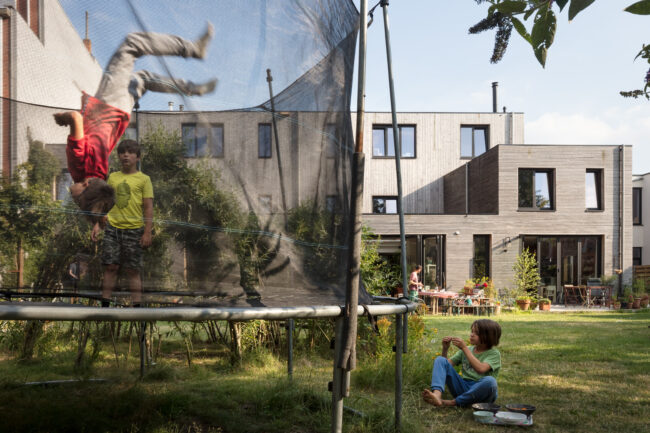 Cohousing Rijkswachtkazerne, POLYGOON Architectuur, (Foto: Stijn Bollaert)