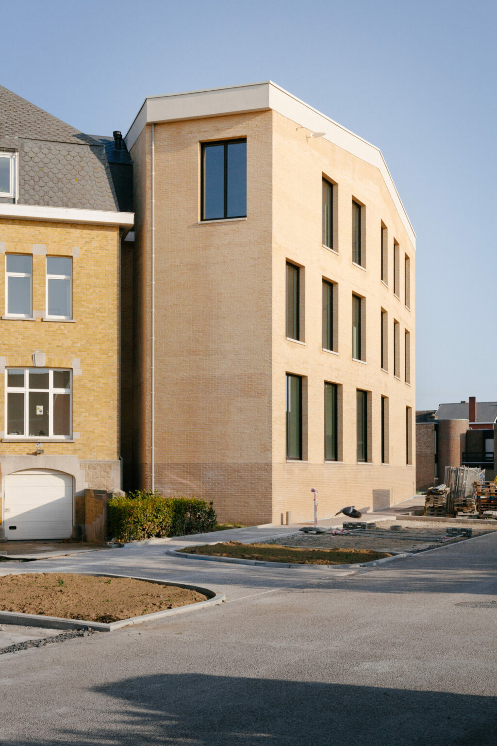 Sociaal huis Langemark-Poelkapelle, Tom Thys architecten, (Foto: Crispijn van Sas)